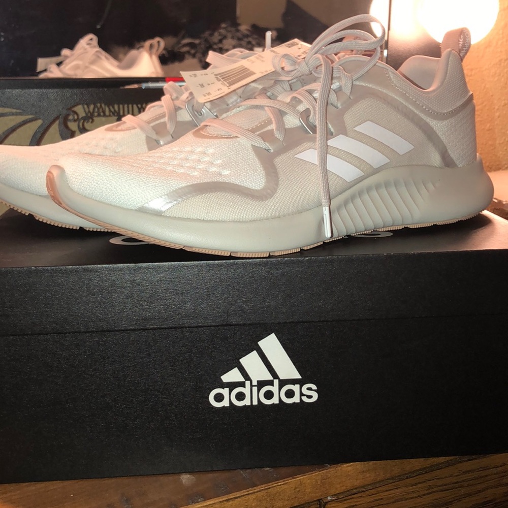 Adidas edgebounce w